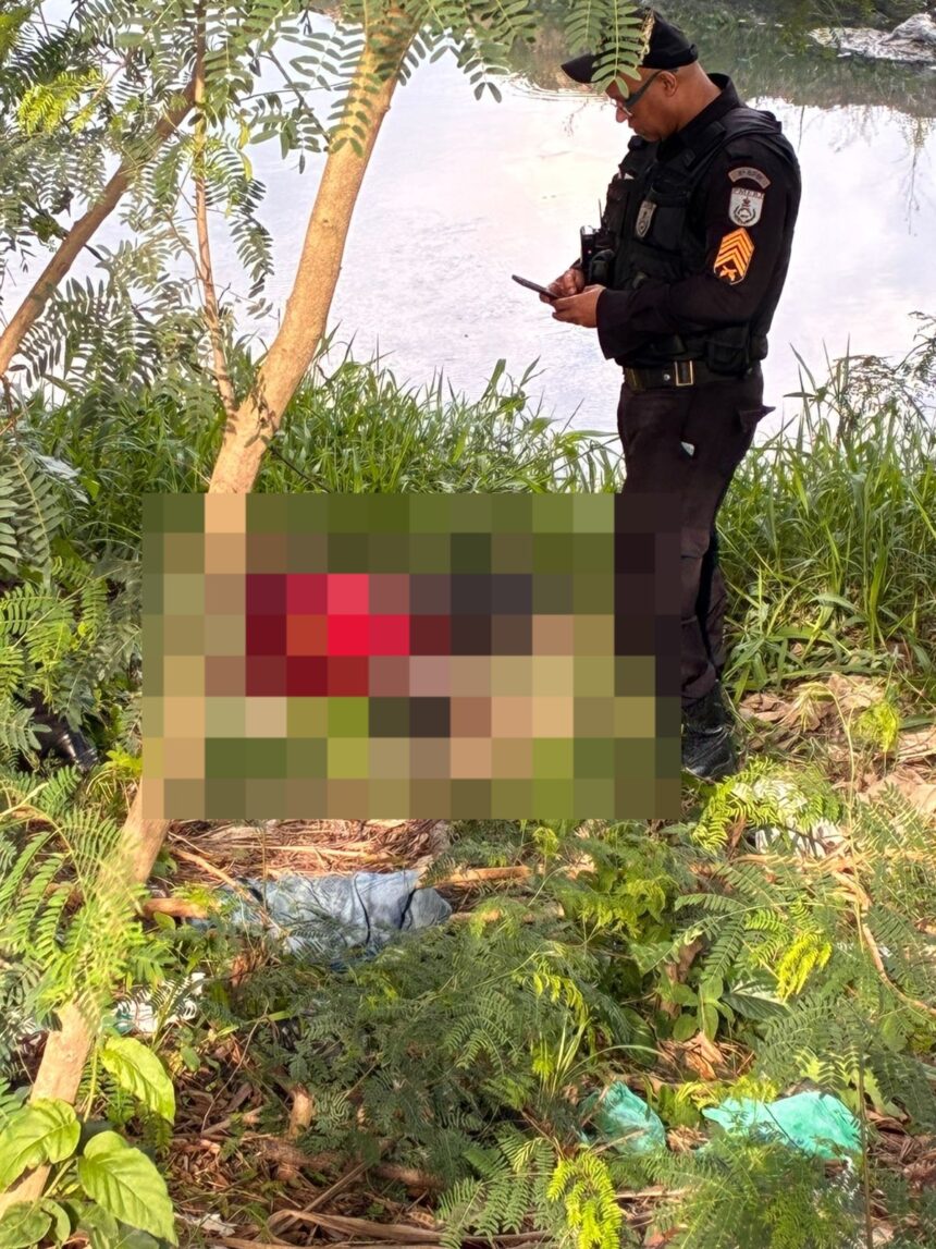 Homem é encontrado morto às margens de valão em Campos