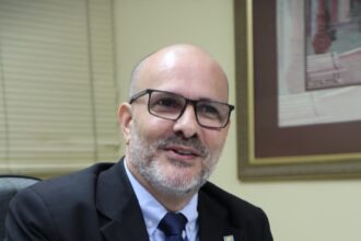 “Permite analisar o tema com profundidade”, diz presidente da ACIC Campos sobre adiamento de votação da PEC do 6×1
