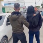Mulher trans é presa acusada de roubar e extorquir motorista em Macaé
