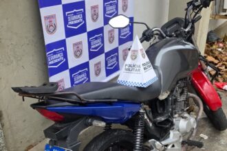 Câmeras do CCO identificam moto com “três cores” e abordagem confirma clonagem em Campos