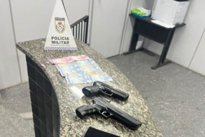 Suspeitos de cometer assaltos em Campos são presos em flagrante pela polícia durante abordagem