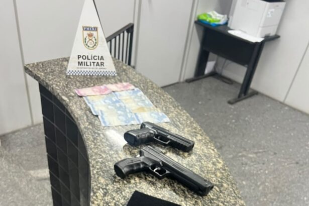 Suspeitos de cometer assaltos em Campos são presos em flagrante pela polícia durante abordagem