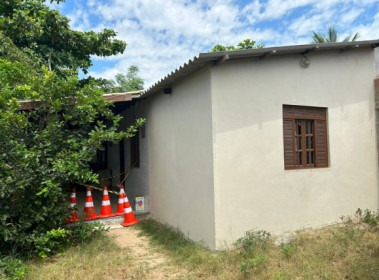 Jovem acusado de matar adolescente de 17 anos e esfaquear namorado da vítima em SJB vai a júri popular nesta quinta-feira