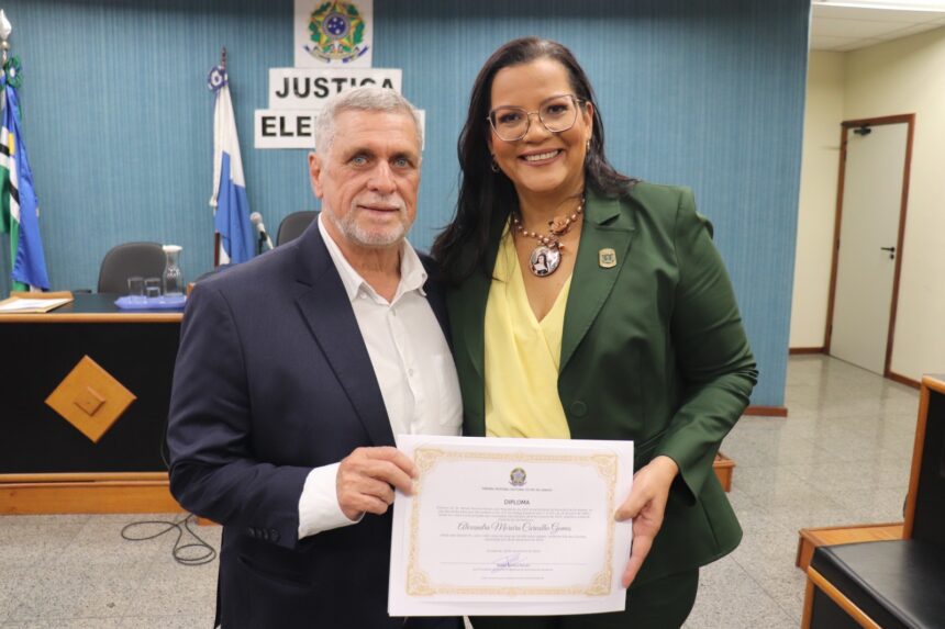 Em Quissamã oposição liderada por Armando Carneiro e Alexandra Moreira, sai fortalecida das eleições