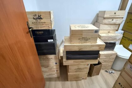 Operação da PF investiga comércio irregular de vinhos argentinos e tem Campos entre os alvos