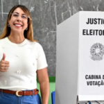 Carla Caputi vota em Grussaí e defende união do país após segundo turno das eleições