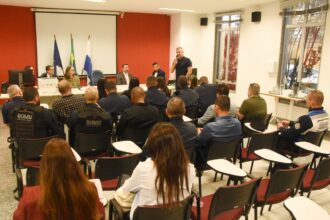 Após quatro meses do programa Centro Mais Seguro, autoridades se reúnem para discutir melhorias na segurança do Centro de Campos