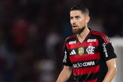 Jorginho, do Flamengo, pode ser suspenso após suposto resultado positivo em exame antidoping
