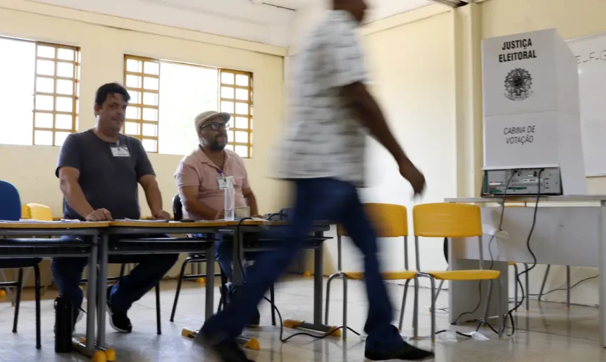 Candidatos de Campos vão às urnas neste domingo; acompanhe a votação